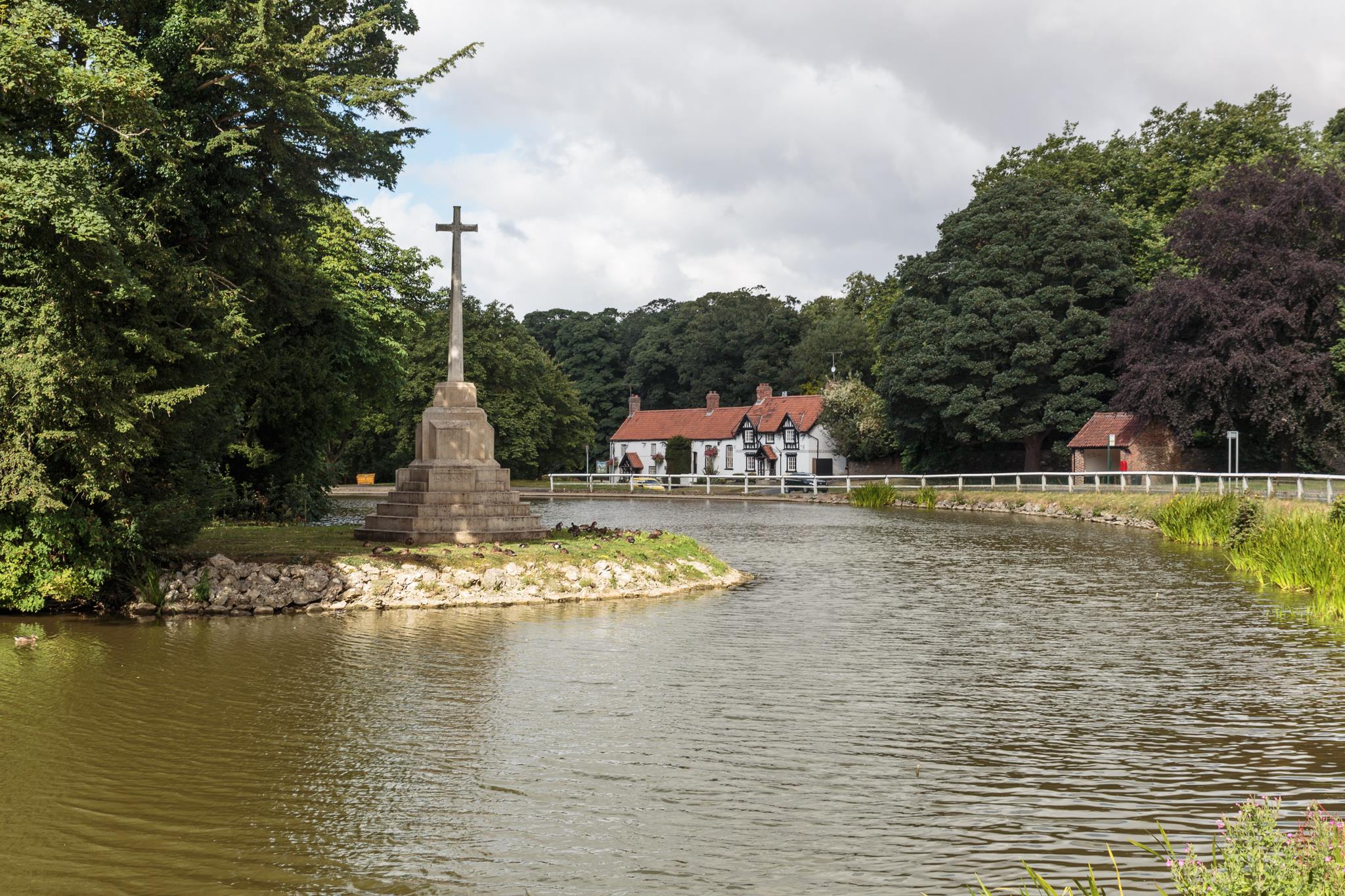 Bishop Burton view of pond